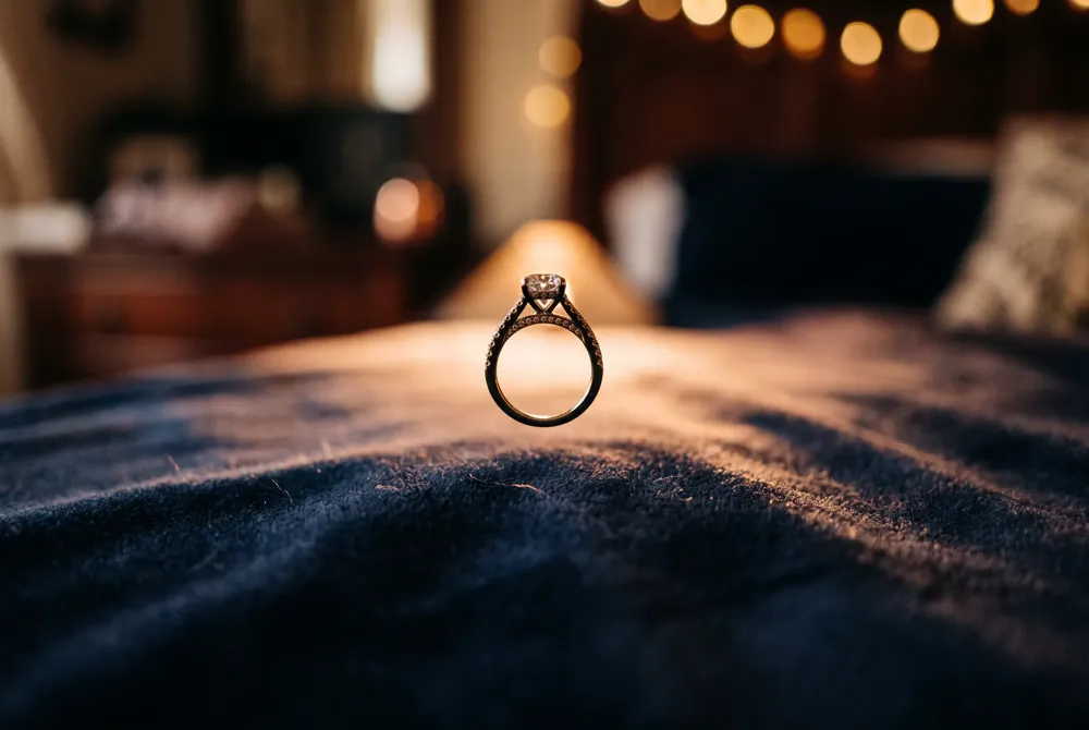 The Dutch marquise offers a subtle variation on the classic silhouette, distinguished by a gently flattened tip that softens its lines while preserving its regal character.