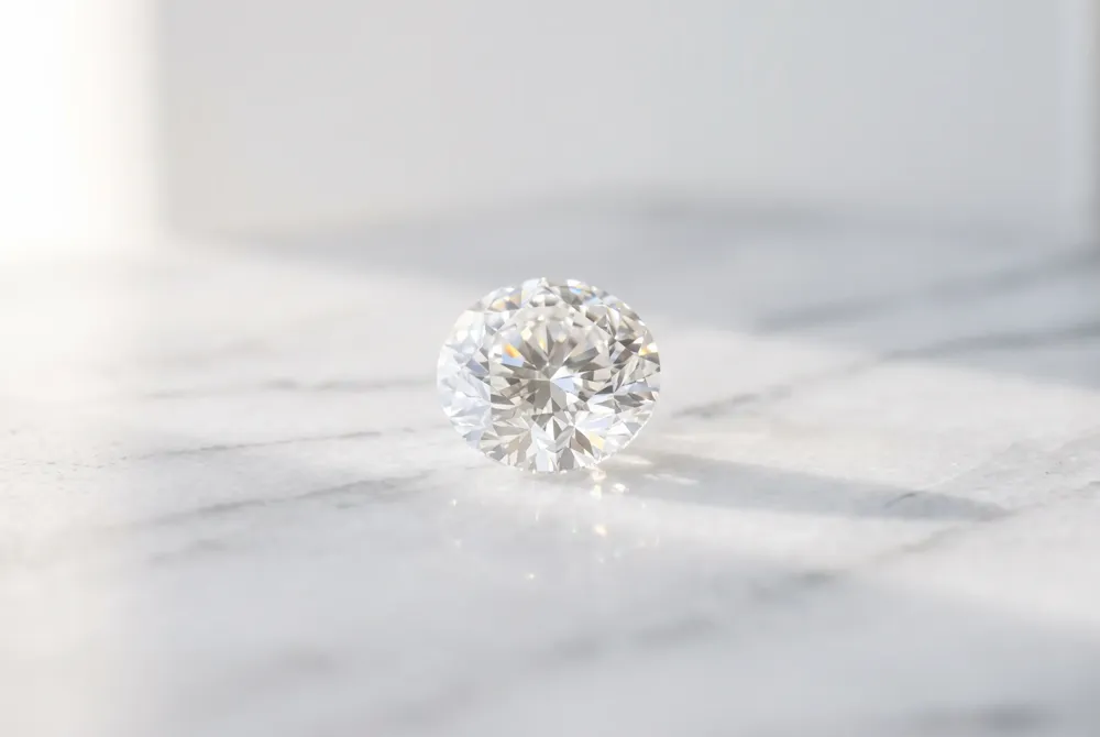 Our refined setting techniques ensure your marquise diamond remains secure while enhancing its natural brilliance with modern, elegant design elements.