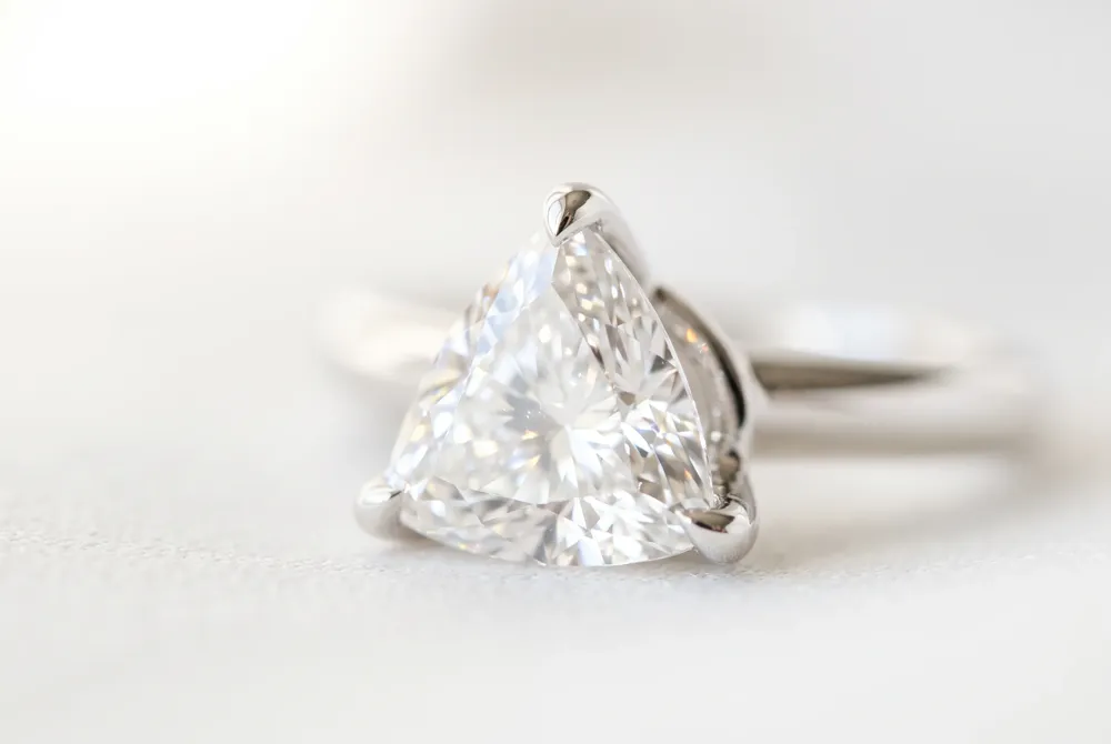 A masterfully executed cut with a well-proportioned girdle provides the essential structural integrity your diamond needs for daily grace.