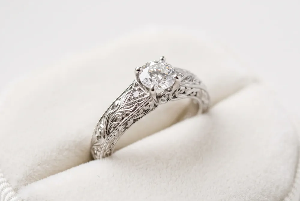 Travis Kelce’s collaboration with jeweler Kindred Lubeck created a ring defined by hand-engraved artistry, proving that true craftsmanship is impossible to replicate by machine.