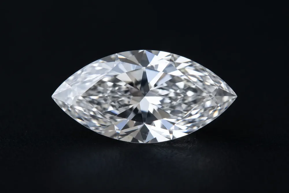 Equip yourself with expert knowledge on evaluating marquise cut quality, from clarity and symmetry to the nuances that guarantee a breathtaking gem.