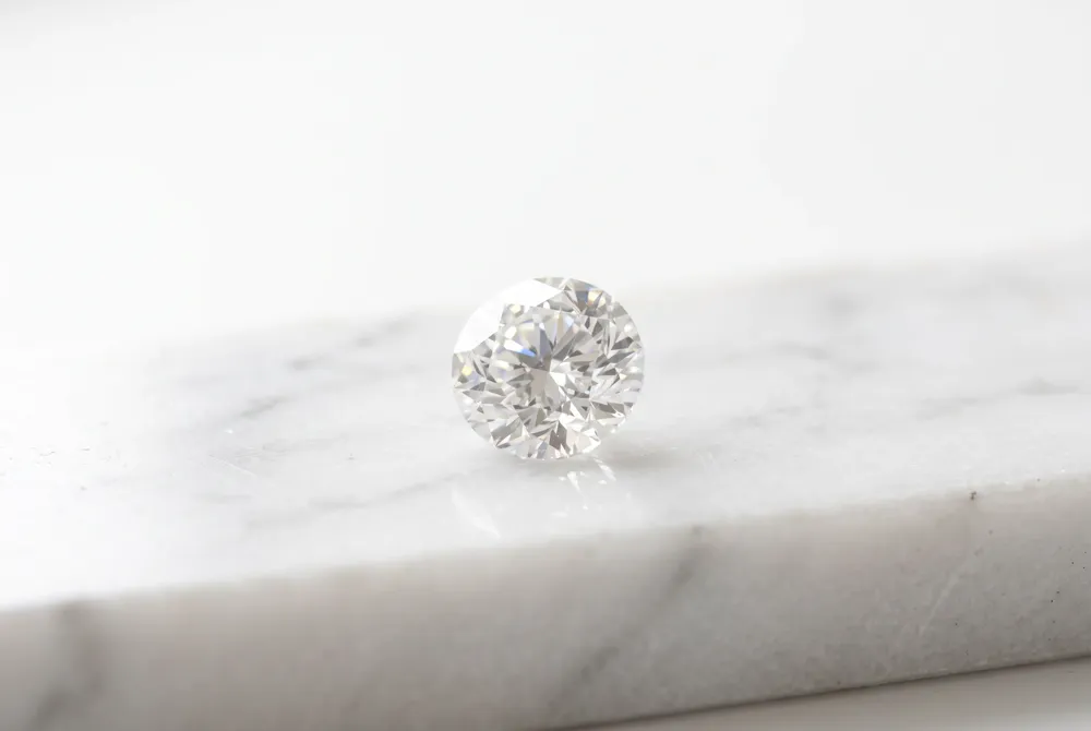 Allow our expert guidance to help you navigate the artistry of bespoke craftsmanship and find a piece that reflects your enduring bond.