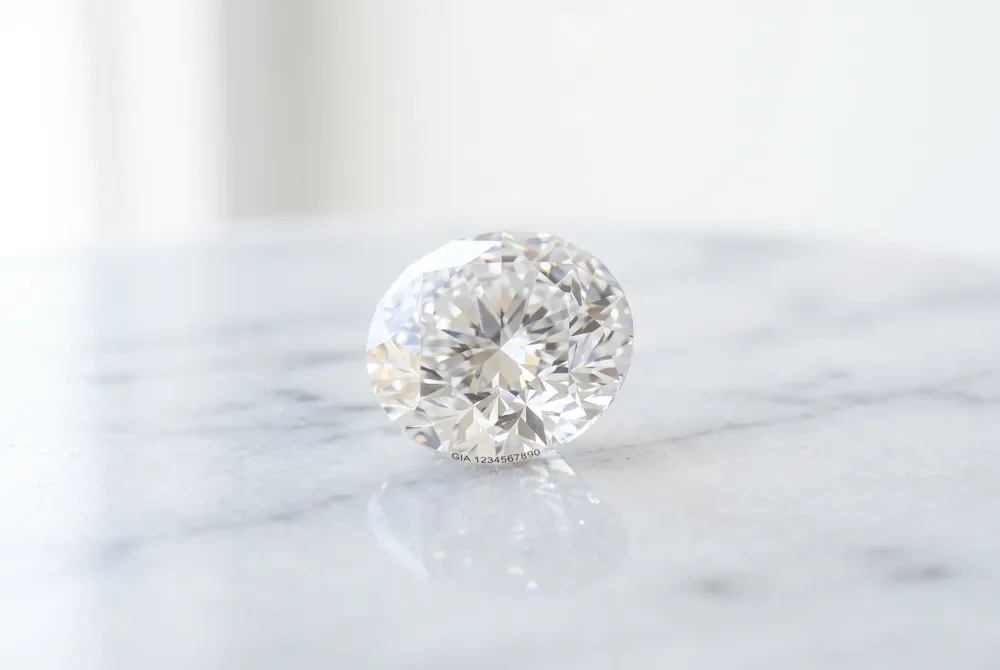 Embrace the artistry of a bespoke design process to create a deeply personal heirloom that reflects the singular nature of your love story.